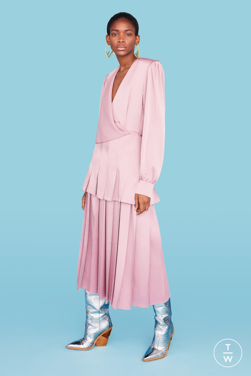 fendi resort 19 女装 #19 - the fashion search engine - tagwalk