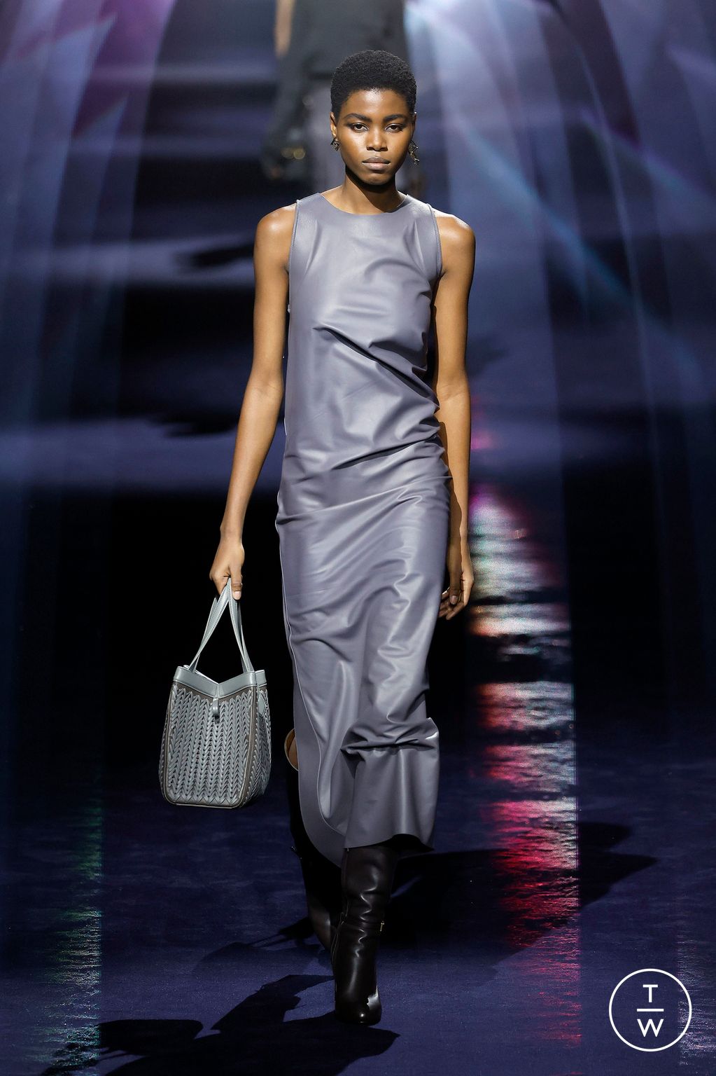 Fashion Week Milan Fall/Winter 2023 look 10 from the Fendi collection 女装