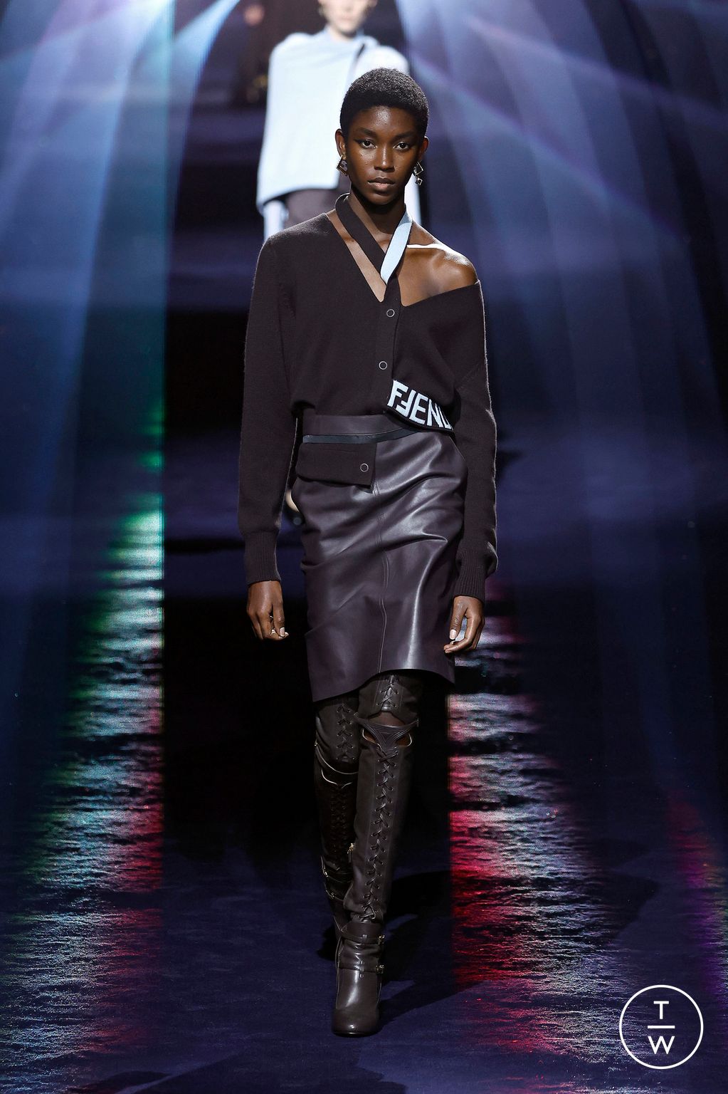 Fashion Week Milan Fall/Winter 2023 look 32 from the Fendi collection womenswear