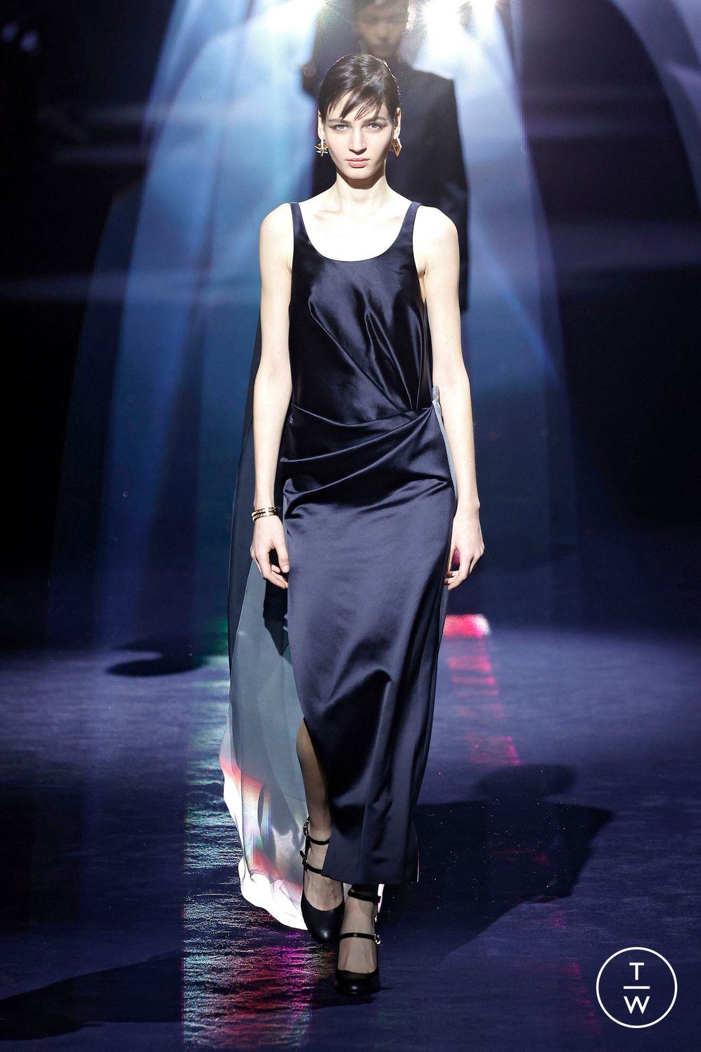 Fashion Week Milan Fall/Winter 2023 look 37 from the Fendi collection womenswear
