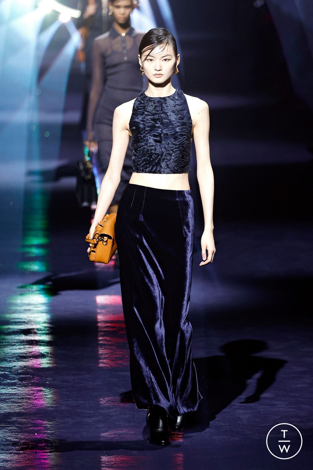 Fashion Week Milan Fall/Winter 2023 look 40 from the Fendi collection womenswear