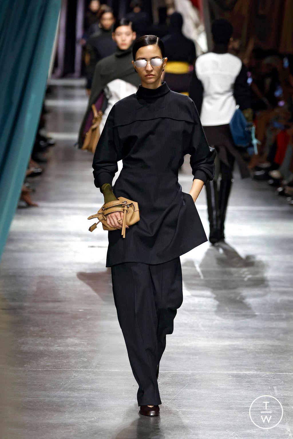 Fashion Week Milan Fall/Winter 2024 look 9 de la collection Fendi womenswear