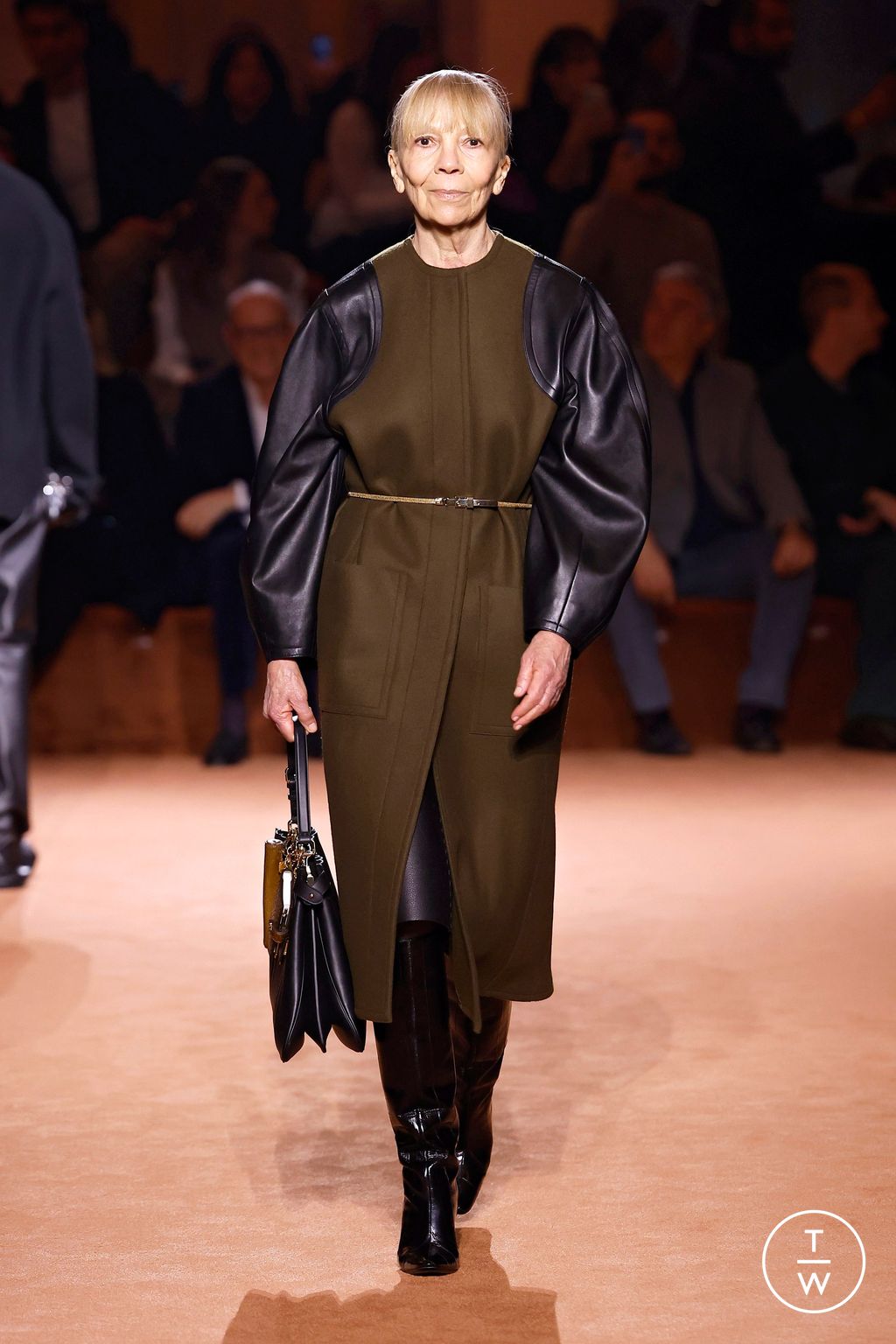 Fashion Week Milan Fall/Winter 2025 look 15 from the Fendi collection womenswear