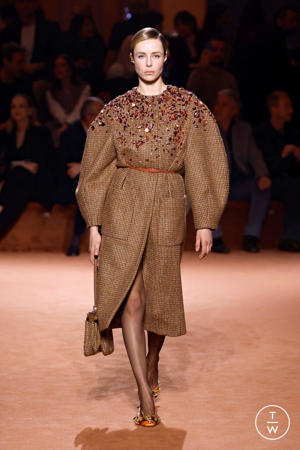 Fashion Week Milan Fall/Winter 2025 look 22 from the Fendi collection womenswear