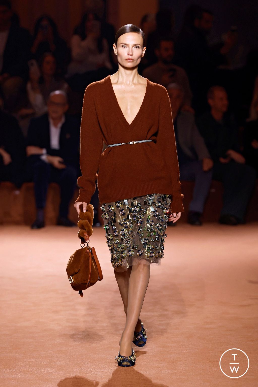 Fashion Week Milan Fall/Winter 2025 look 27 from the Fendi collection womenswear