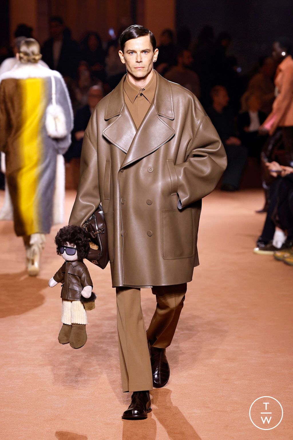 Fashion Week Milan Fall/Winter 2025 look 36 from the Fendi collection womenswear