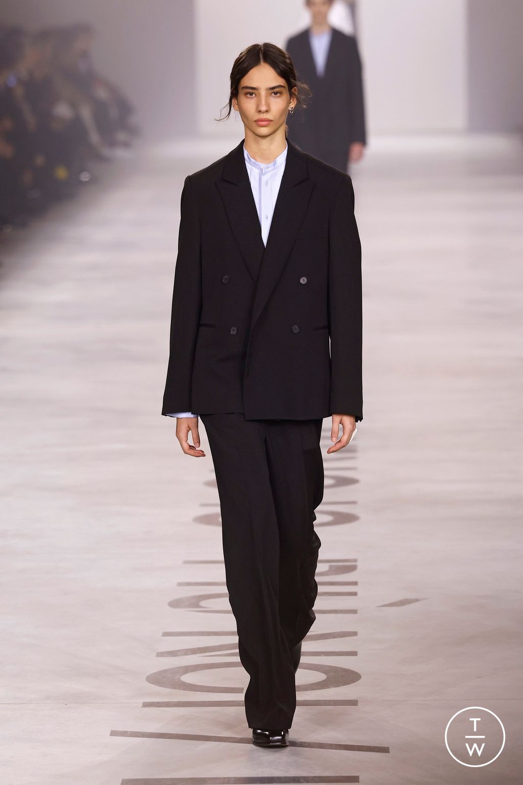 Fashion Week Milan Fall/Winter 2026 look 2 from the Fendi collection womenswear