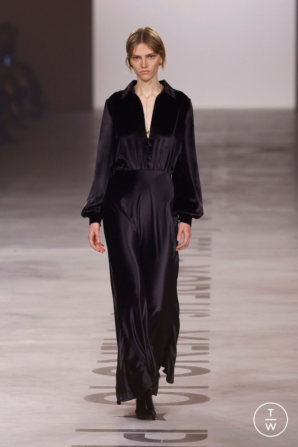 Fashion Week Milan Fall/Winter 2026 look 80 from the Fendi collection womenswear