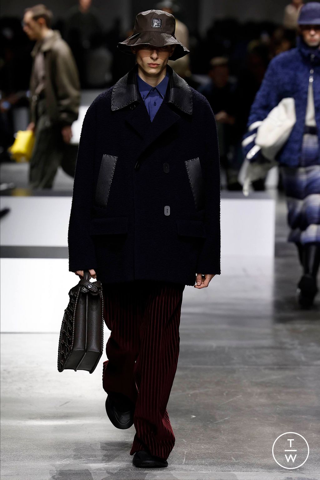 Fashion Week Milan Fall/Winter 2024 look 14 de la collection Fendi menswear