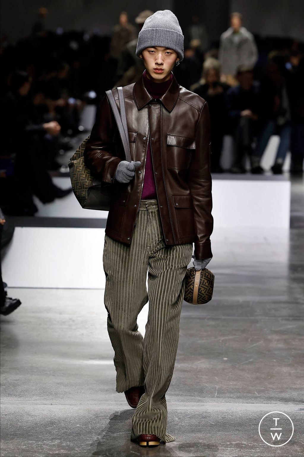 Fashion Week Milan Fall/Winter 2024 look 20 from the Fendi collection 男装