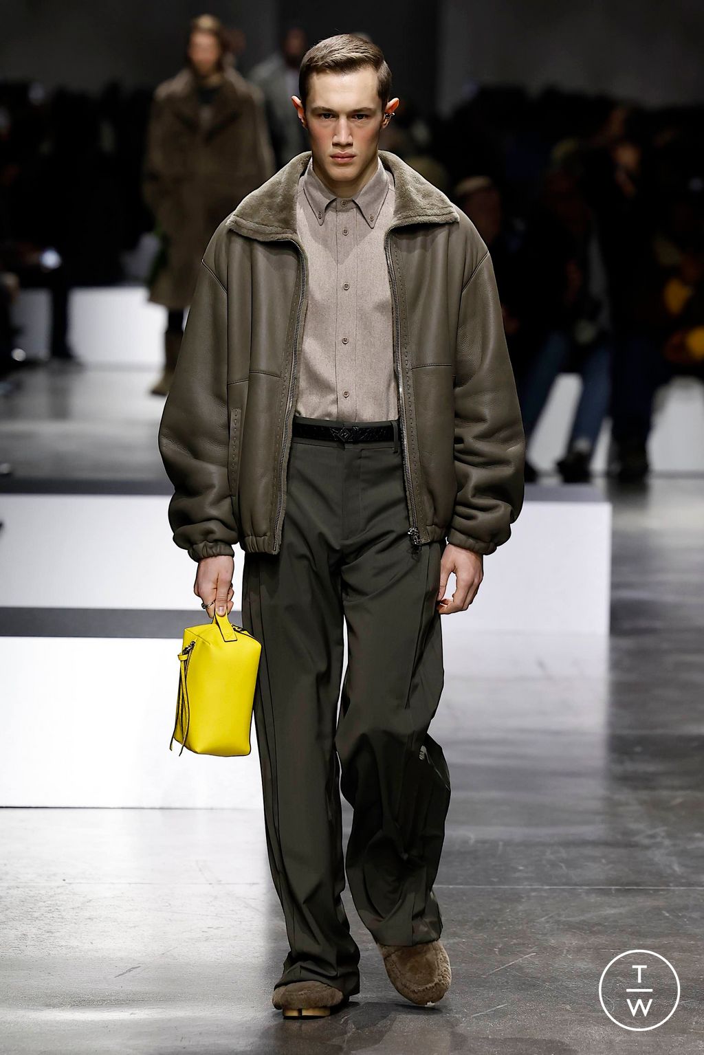 Fashion Week Milan Fall/Winter 2024 look 22 from the Fendi collection menswear