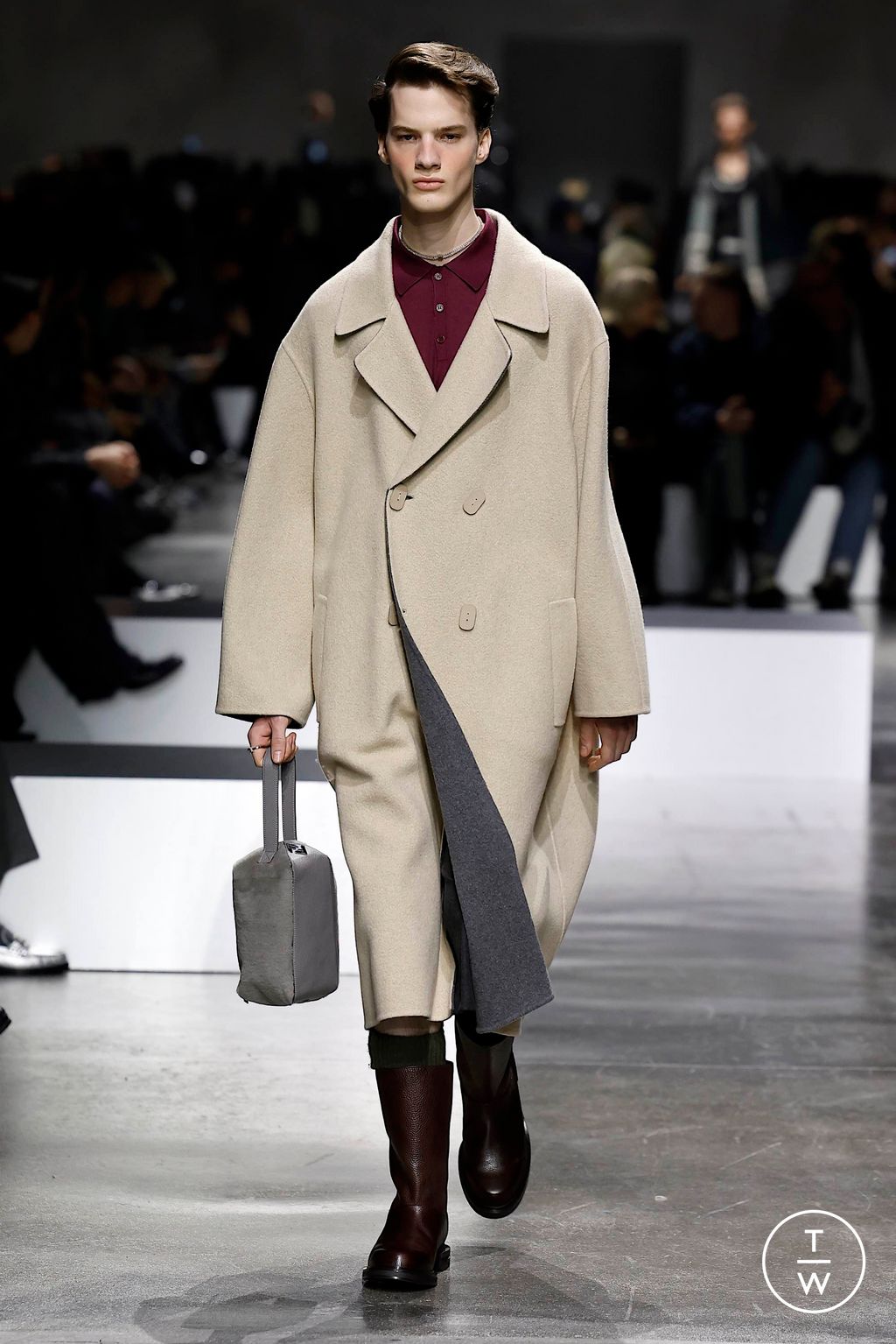 Fashion Week Milan Fall/Winter 2024 look 41 de la collection Fendi menswear