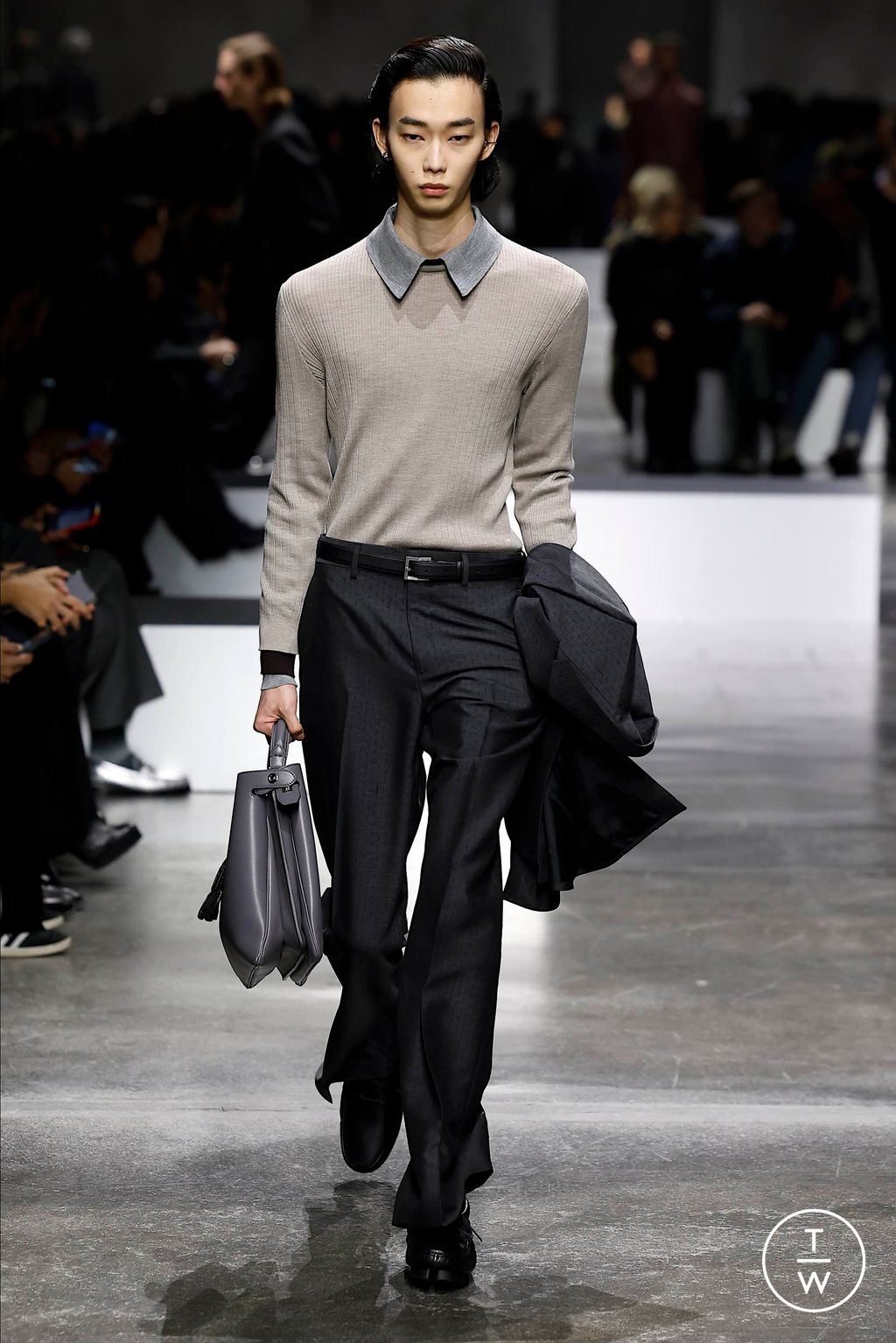 Fashion Week Milan Fall/Winter 2024 look 44 from the Fendi collection menswear