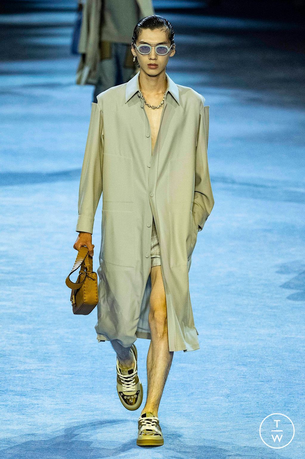 Fashion Week Milan Spring/Summer 2023 look 27 from the Fendi collection menswear