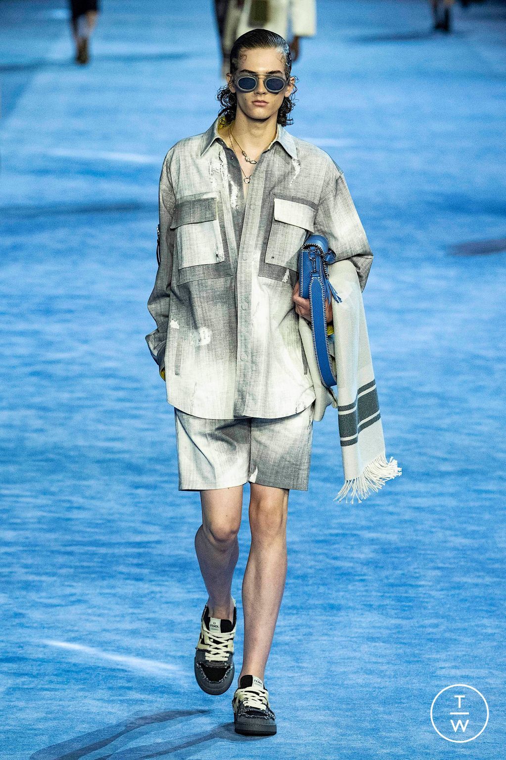 Fashion Week Milan Spring/Summer 2023 look 30 from the Fendi collection 男装