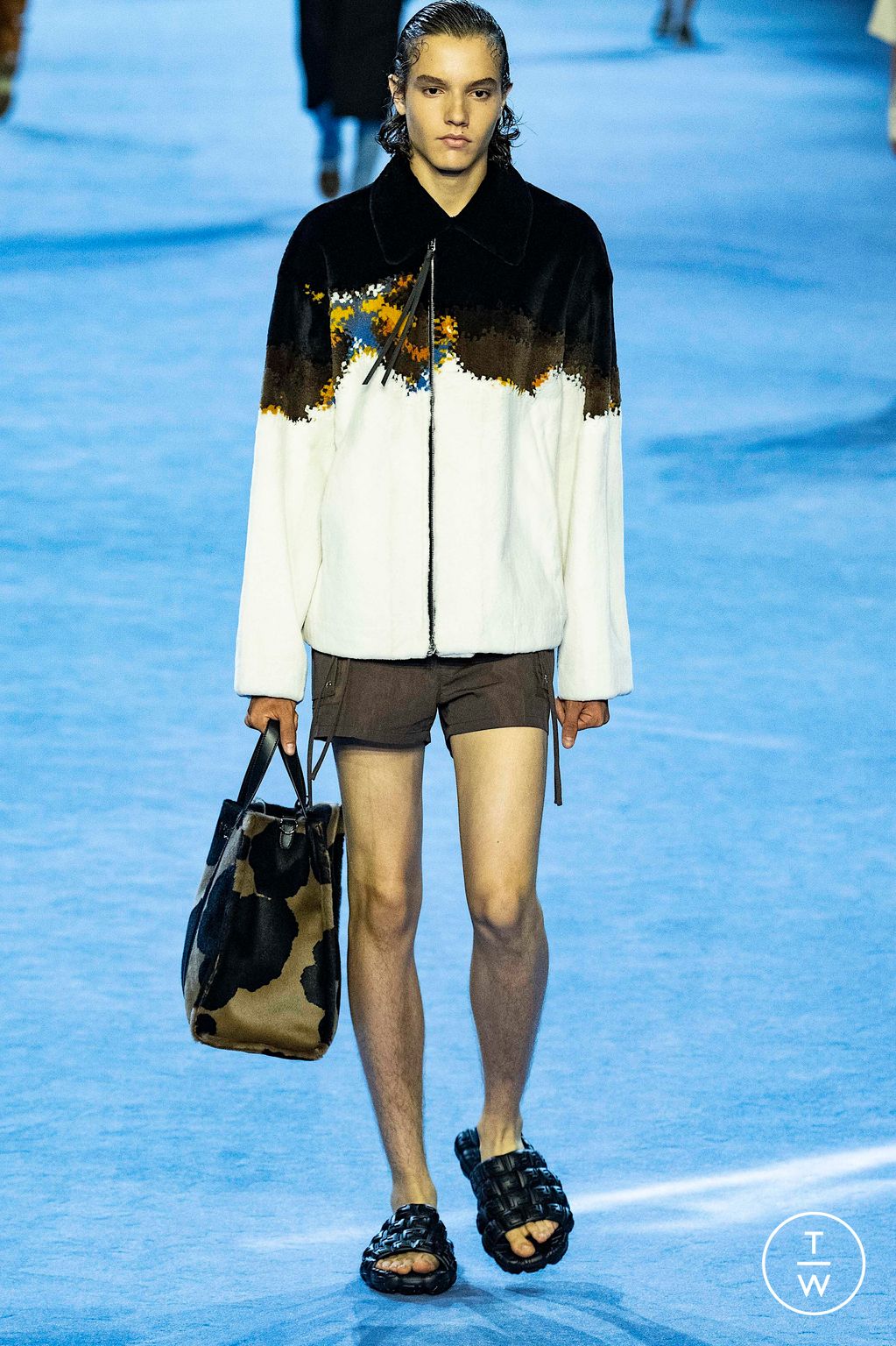Fashion Week Milan Spring/Summer 2023 look 47 from the Fendi collection 男装