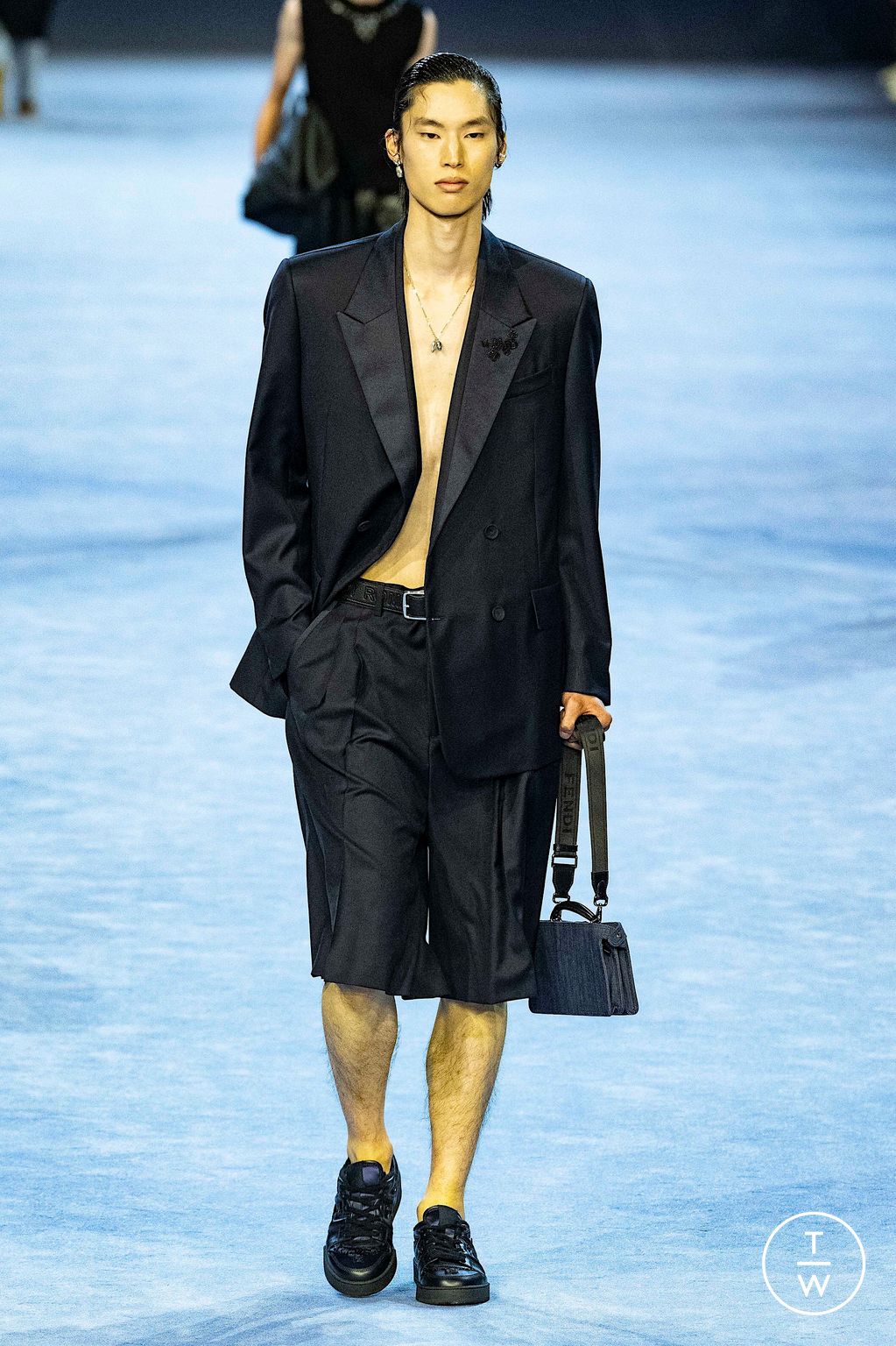 Fashion Week Milan Spring/Summer 2023 look 52 from the Fendi collection 男装