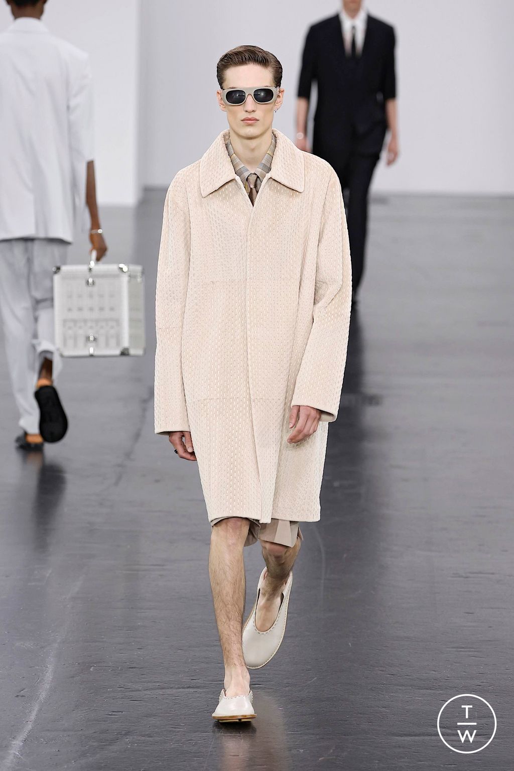 Fashion Week Milan Spring/Summer 2025 look 55 from the Fendi collection menswear