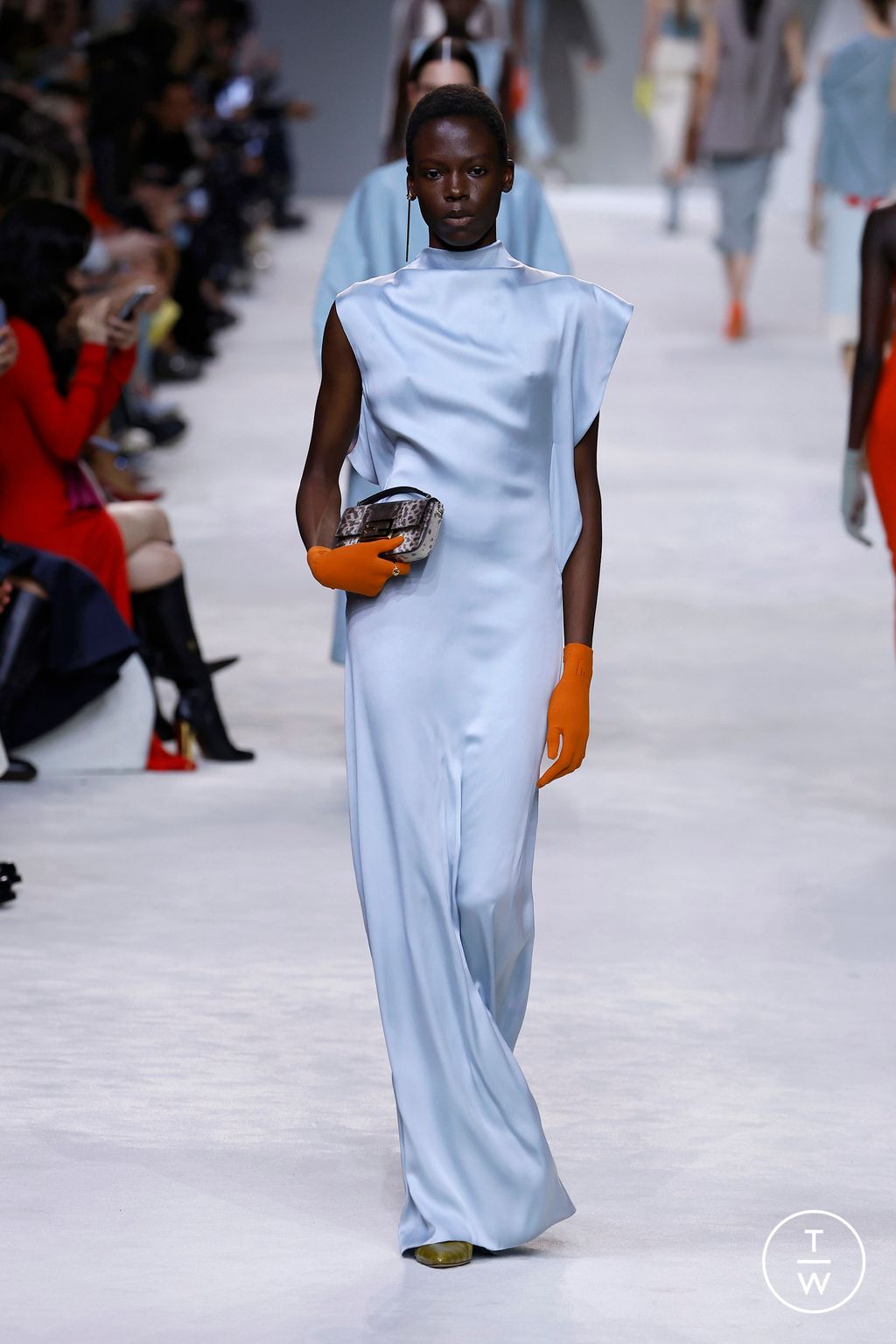 Fashion Week Milan Spring/Summer 2024 look 14 from the Fendi collection 女装