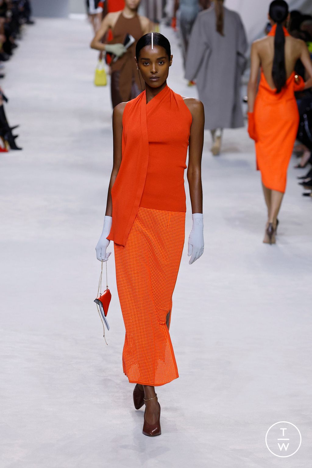 Fashion Week Milan Spring/Summer 2024 look 22 from the Fendi collection womenswear
