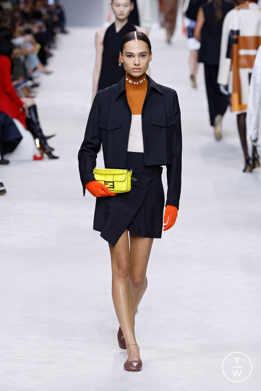 Fashion Week Milan Spring/Summer 2024 look 31 from the Fendi collection womenswear