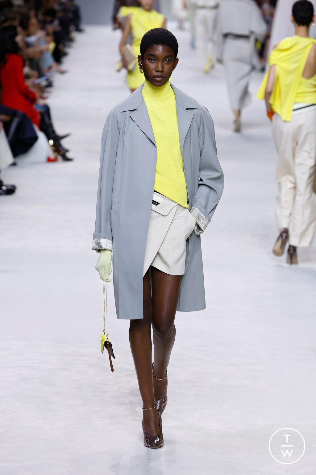 Fashion Week Milan Spring/Summer 2024 look 40 from the Fendi collection 女装