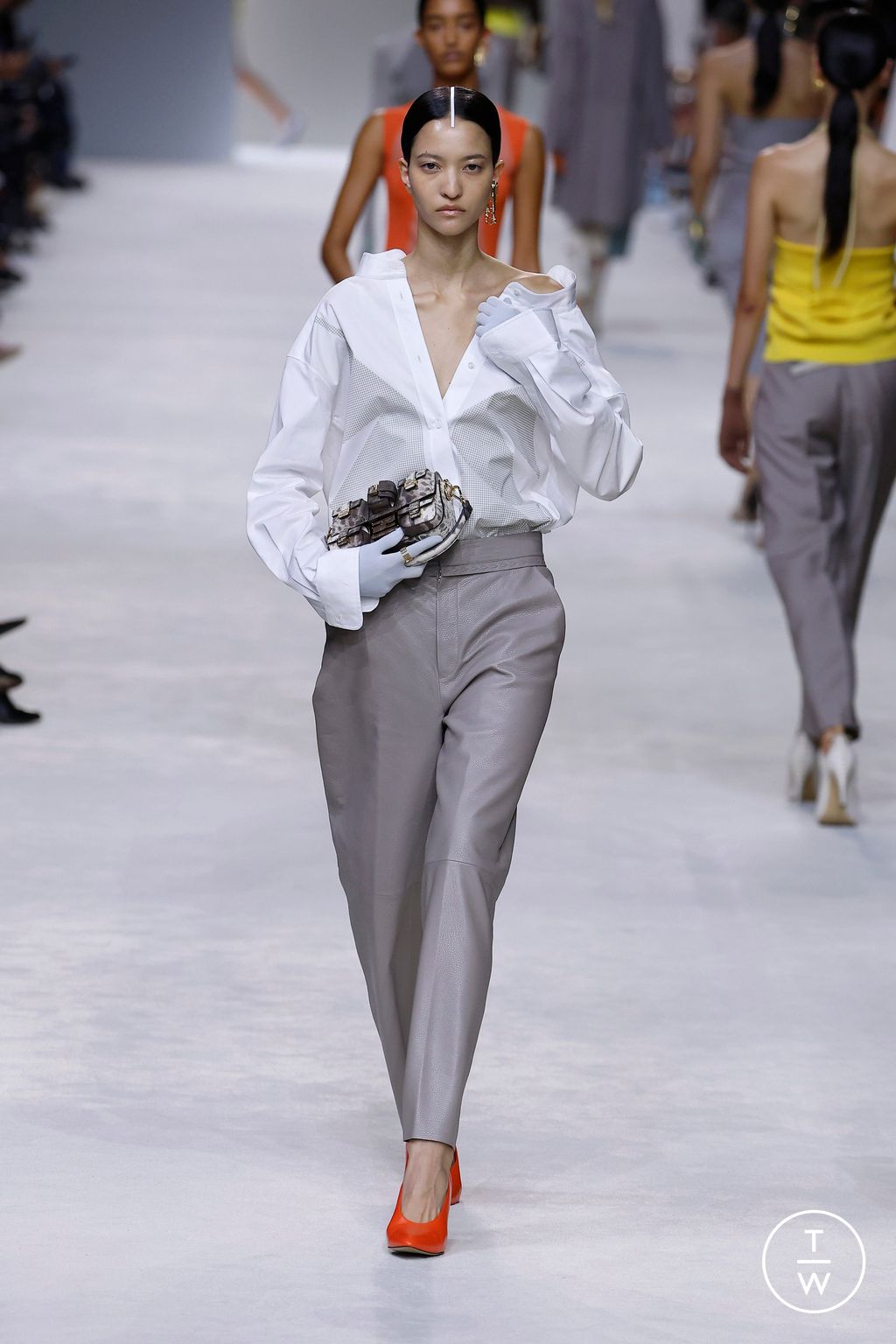 Fashion Week Milan Spring/Summer 2024 look 48 from the Fendi collection womenswear