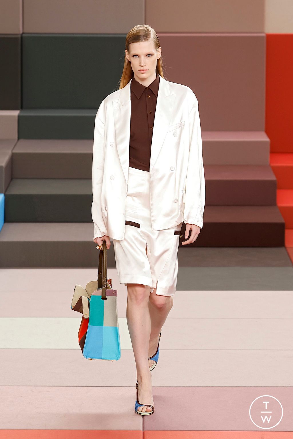 Fashion Week Milan Spring/Summer 2026 look 1 de la collection Fendi womenswear