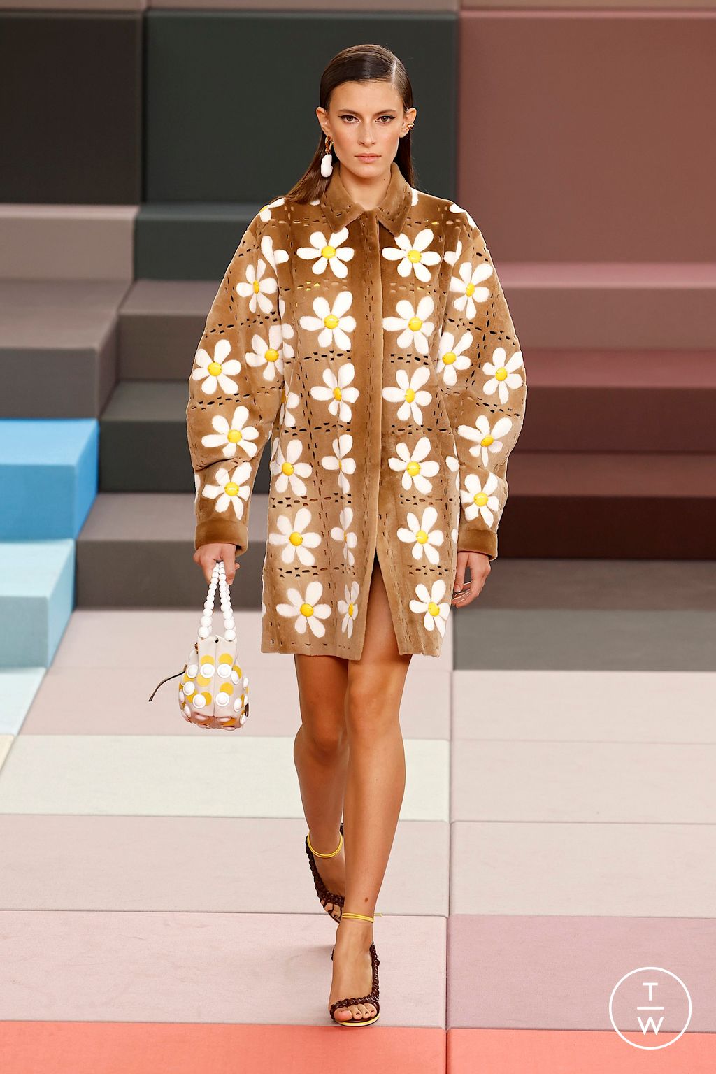 Fashion Week Milan Spring/Summer 2026 look 45 from the Fendi collection 女装