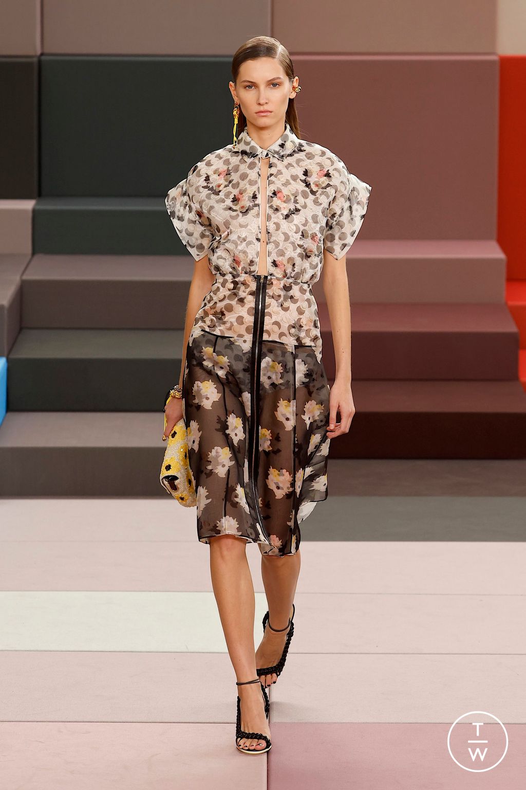 Fashion Week Milan Spring/Summer 2026 look 64 from the Fendi collection 女装