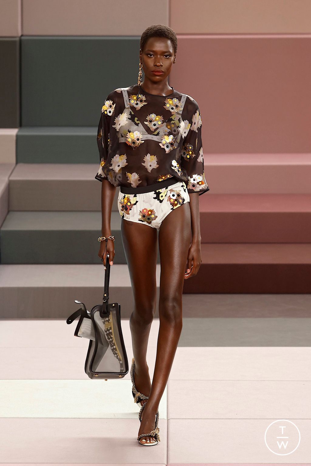 Fashion Week Milan Spring/Summer 2026 look 81 from the Fendi collection 女装