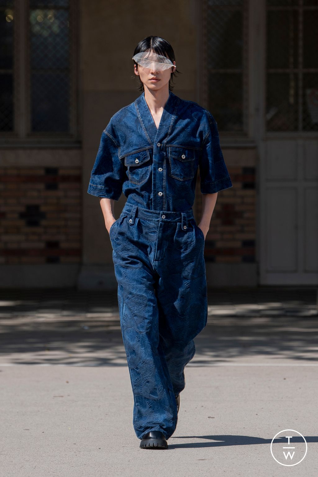 Fashion Week Paris Spring/Summer 2024 look 11 from the Feng Chen Wang collection menswear
