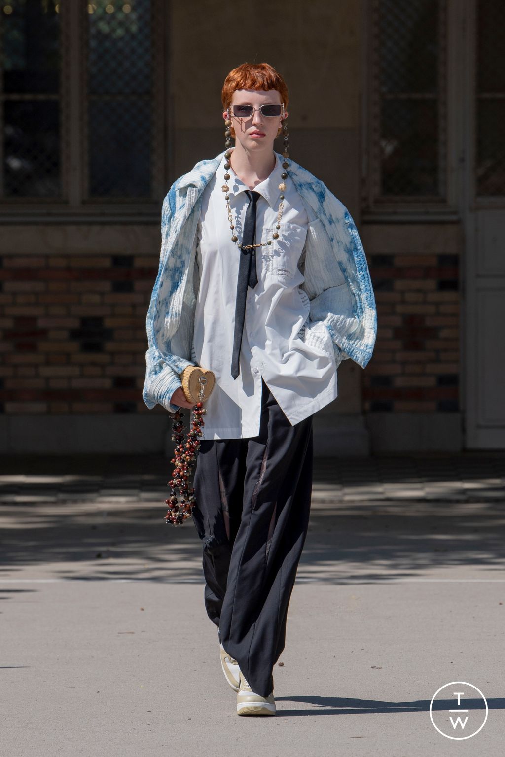 Fashion Week Paris Spring/Summer 2024 look 14 from the Feng Chen Wang collection menswear