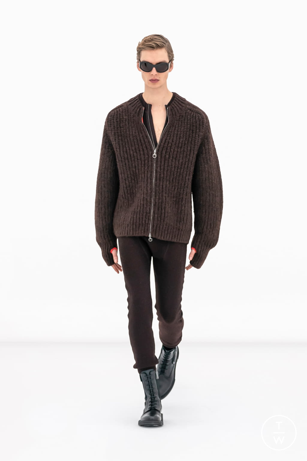 Fashion Week Milan Fall/Winter 2022 look 11 de la collection Ferragamo womenswear