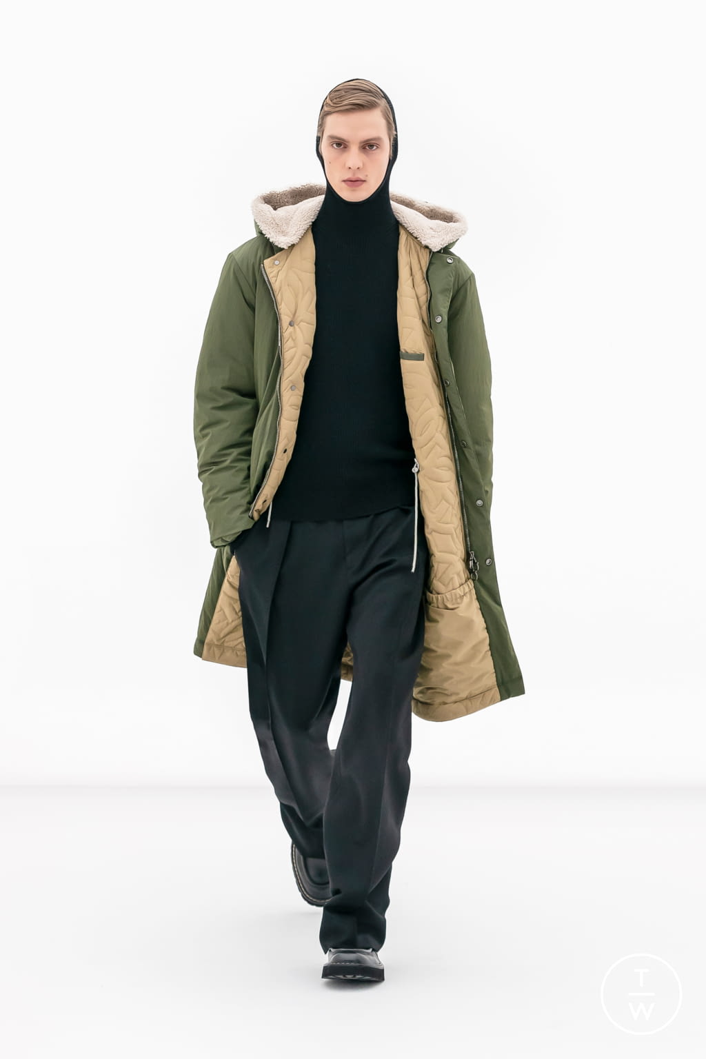 Fashion Week Milan Fall/Winter 2022 look 26 from the Ferragamo collection womenswear