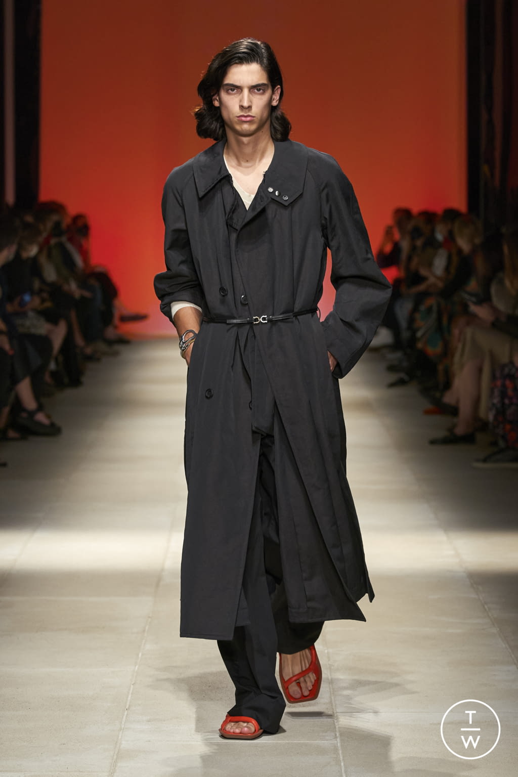 Fashion Week Milan Spring/Summer 2022 look 21 from the Salvatore Ferragamo collection womenswear
