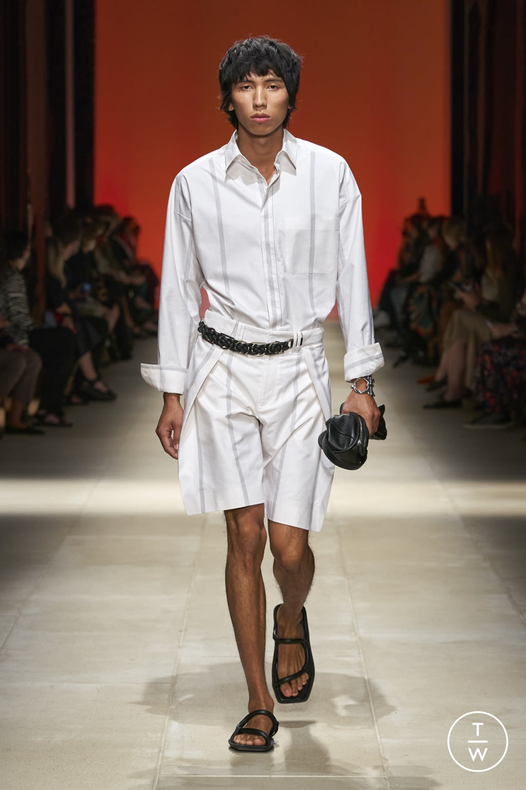 Fashion Week Milan Spring/Summer 2022 look 23 from the Salvatore Ferragamo collection 女装