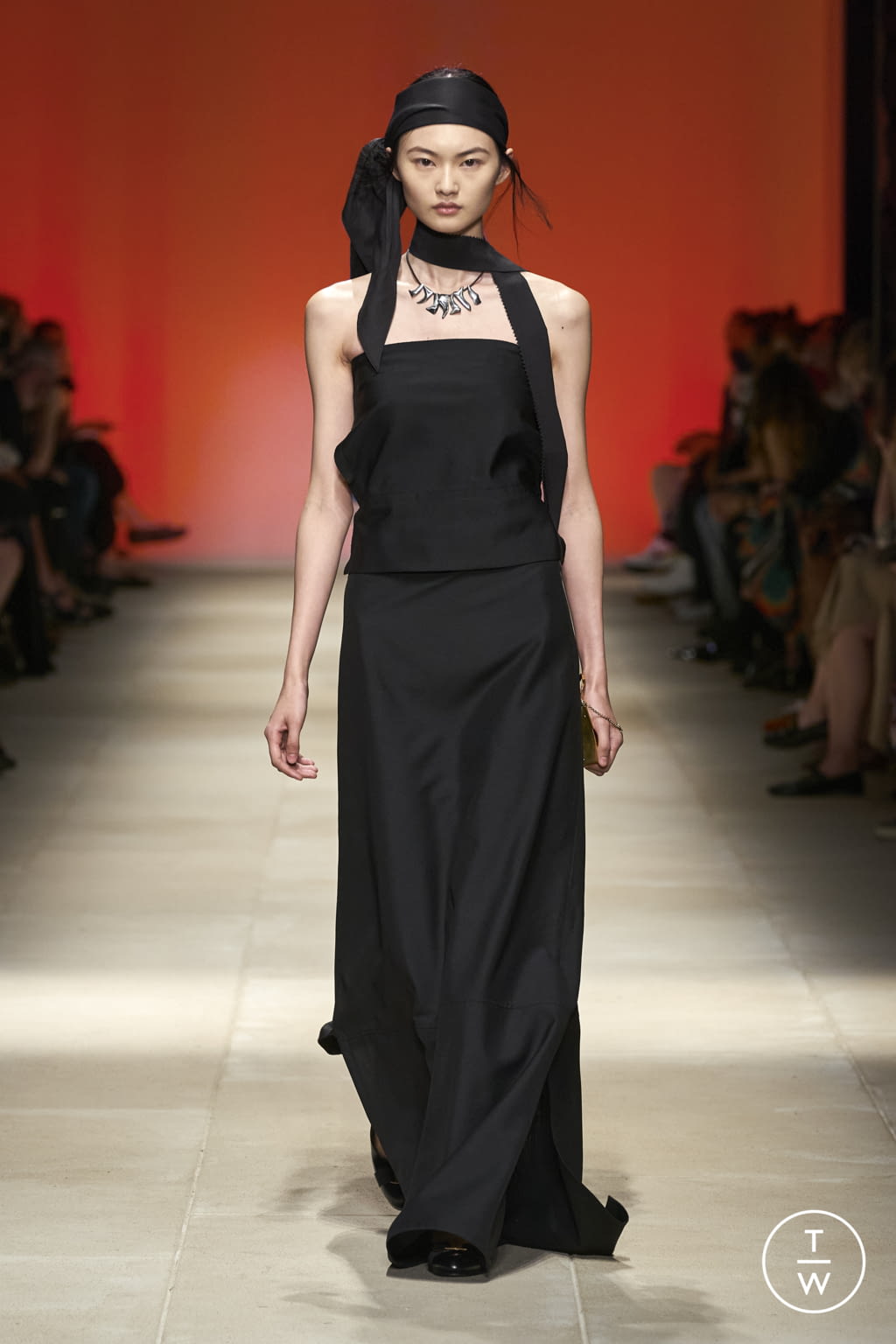 Fashion Week Milan Spring/Summer 2022 look 39 from the Salvatore Ferragamo collection womenswear