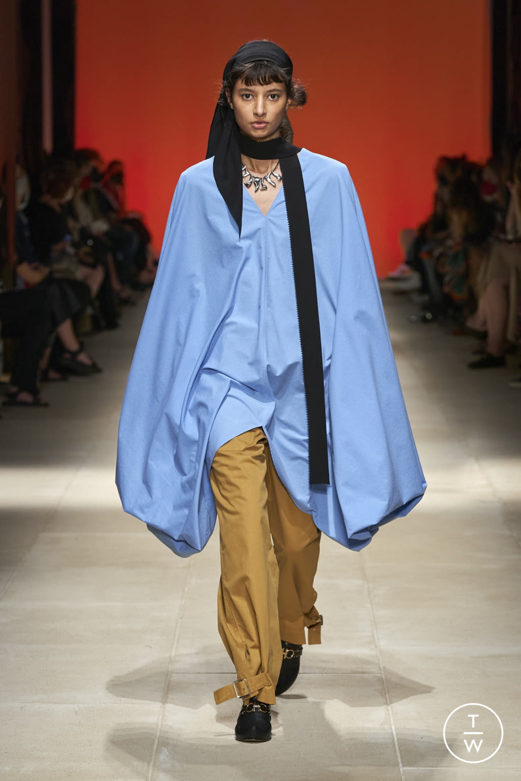 Fashion Week Milan Spring/Summer 2022 look 41 from the Salvatore Ferragamo collection womenswear