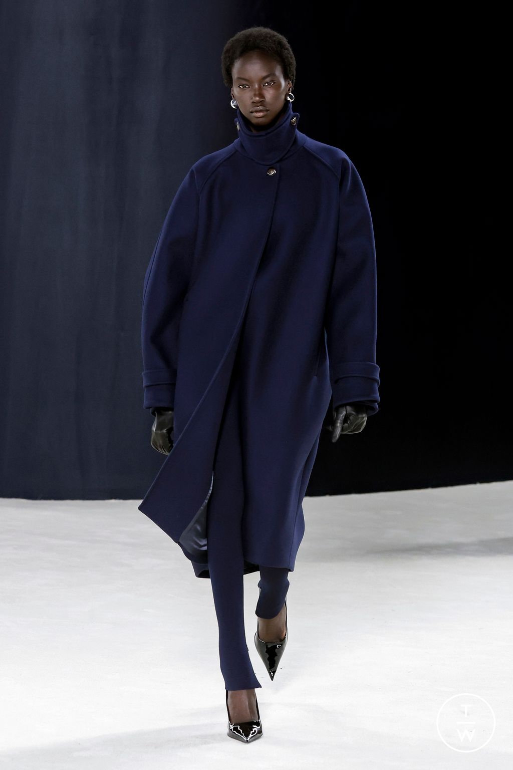 Fashion Week Milan Fall/Winter 2023 look 1 from the Ferragamo collection womenswear