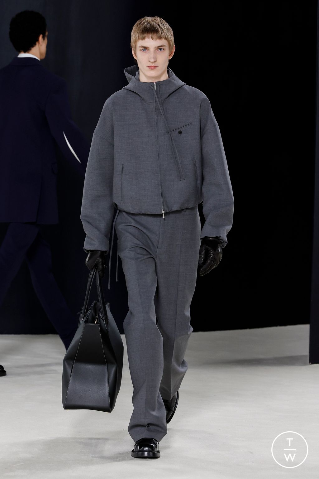 Fashion Week Milan Fall/Winter 2023 look 15 from the Ferragamo collection 女装