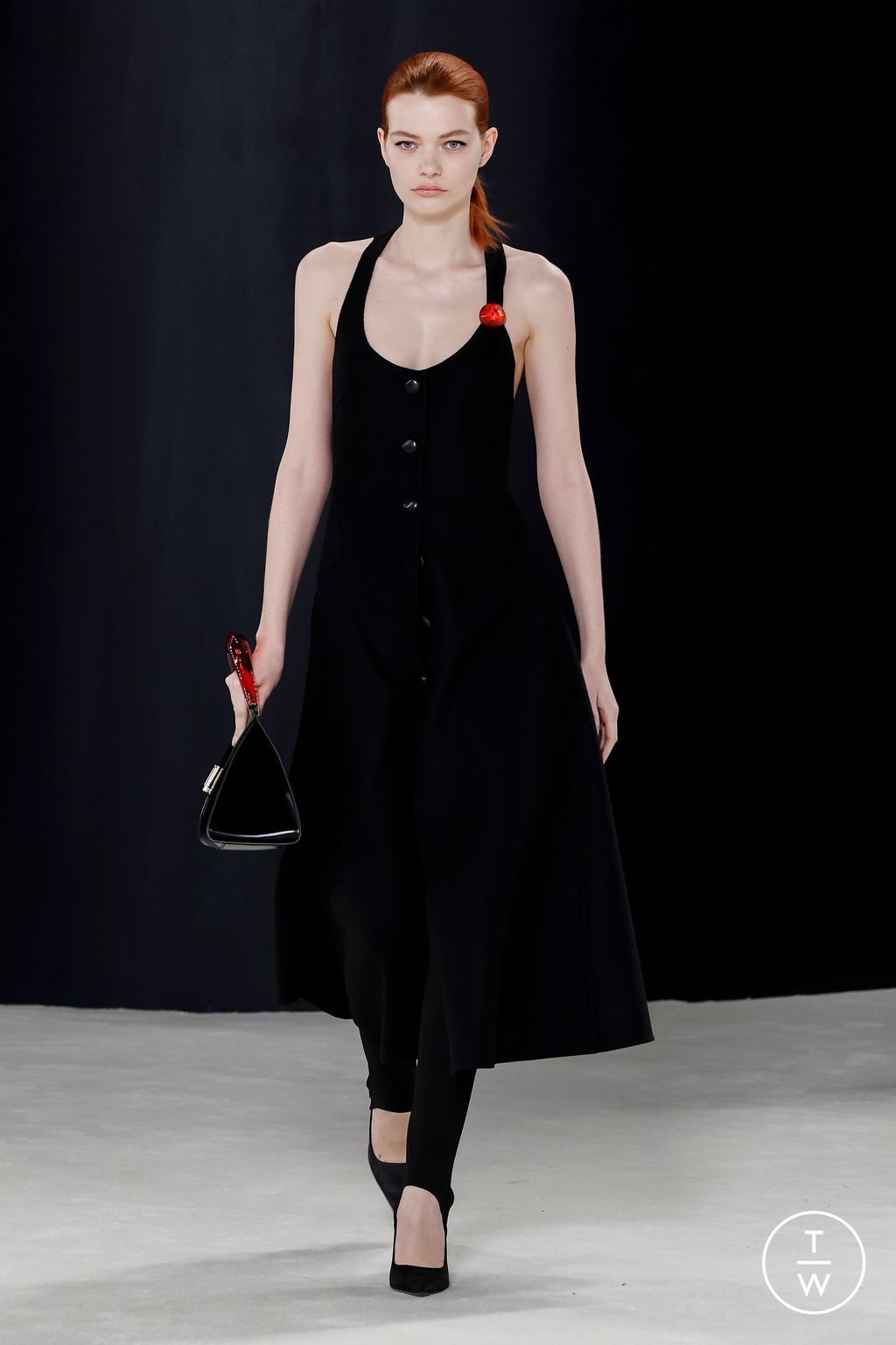 Fashion Week Milan Fall/Winter 2023 look 27 from the Ferragamo collection womenswear