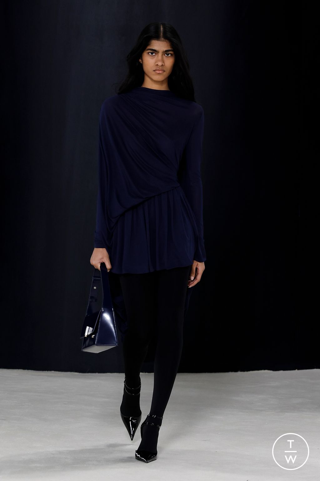 Fashion Week Milan Fall/Winter 2023 look 47 from the Ferragamo collection womenswear