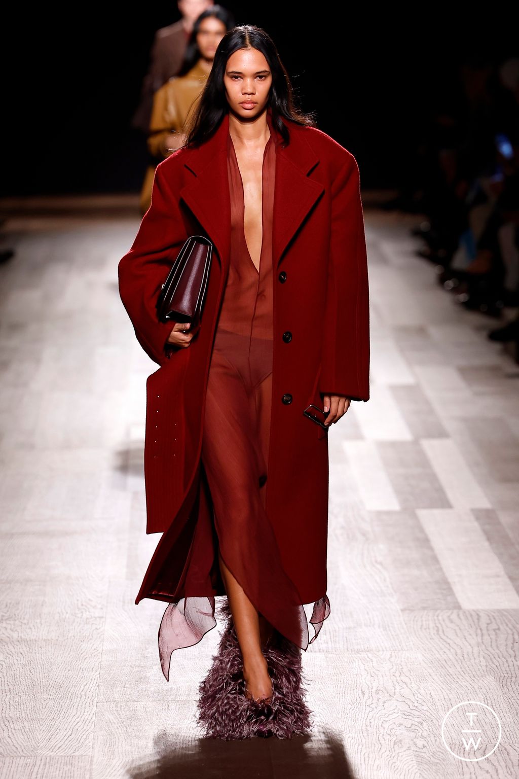 Fashion Week Milan Fall/Winter 2024 look 12 from the Ferragamo collection 女装