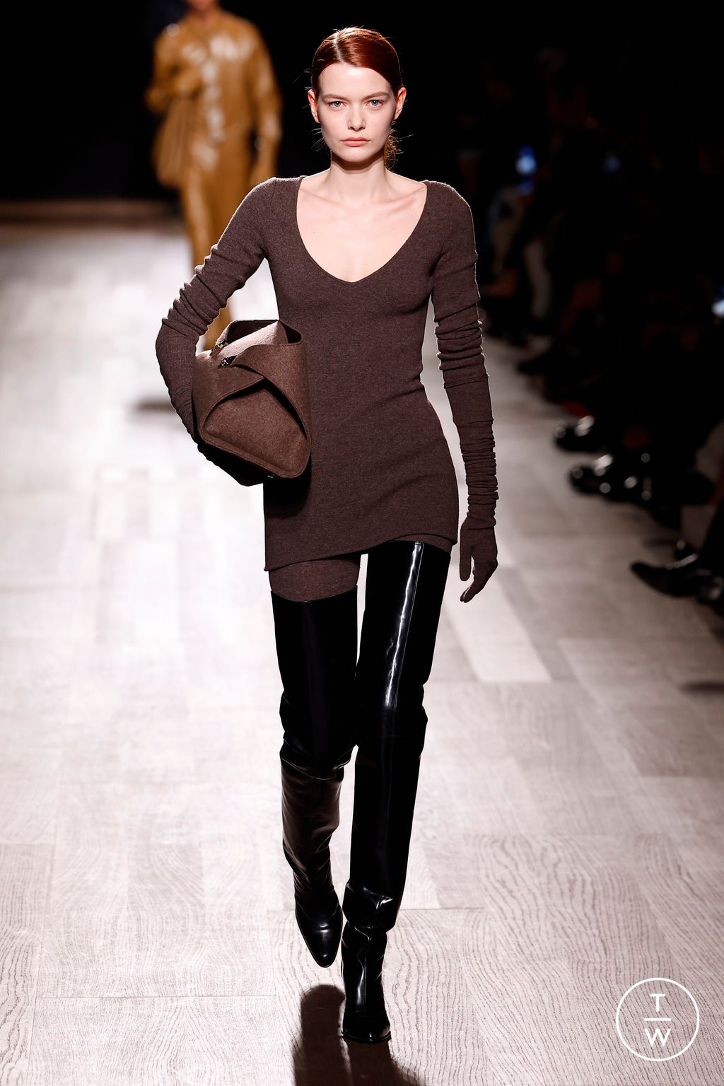 Fashion Week Milan Fall/Winter 2024 look 15 from the Ferragamo collection 女装