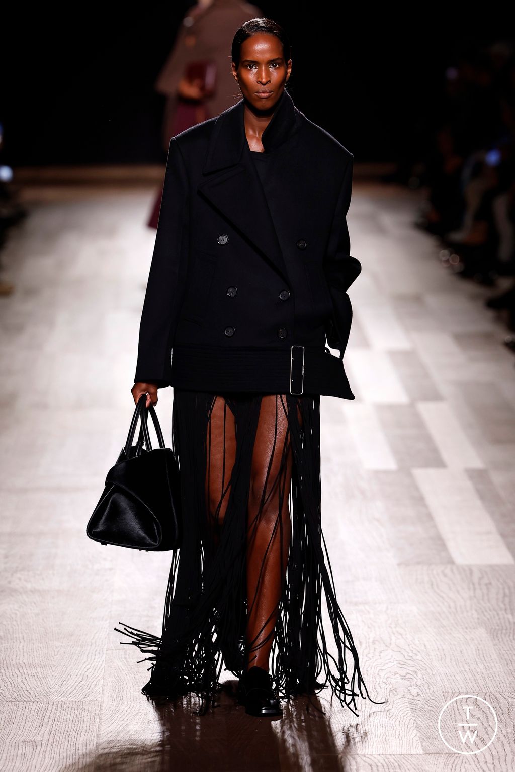 Fashion Week Milan Fall/Winter 2024 look 20 from the Ferragamo collection womenswear