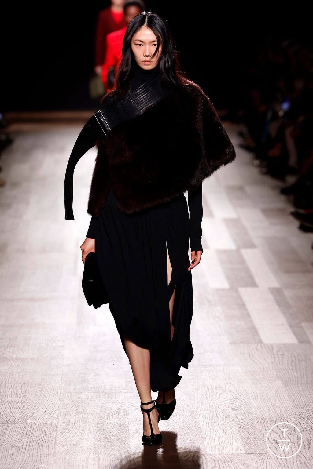 Fashion Week Milan Fall/Winter 2024 look 26 from the Ferragamo collection 女装