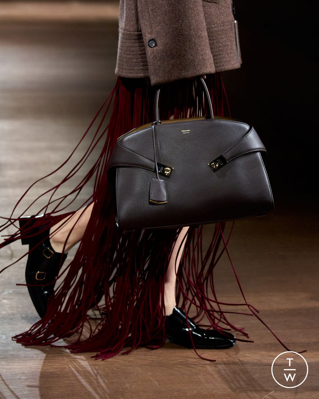 Fashion Week Milan Fall/Winter 2024 look 13 from the Ferragamo collection womenswear accessories