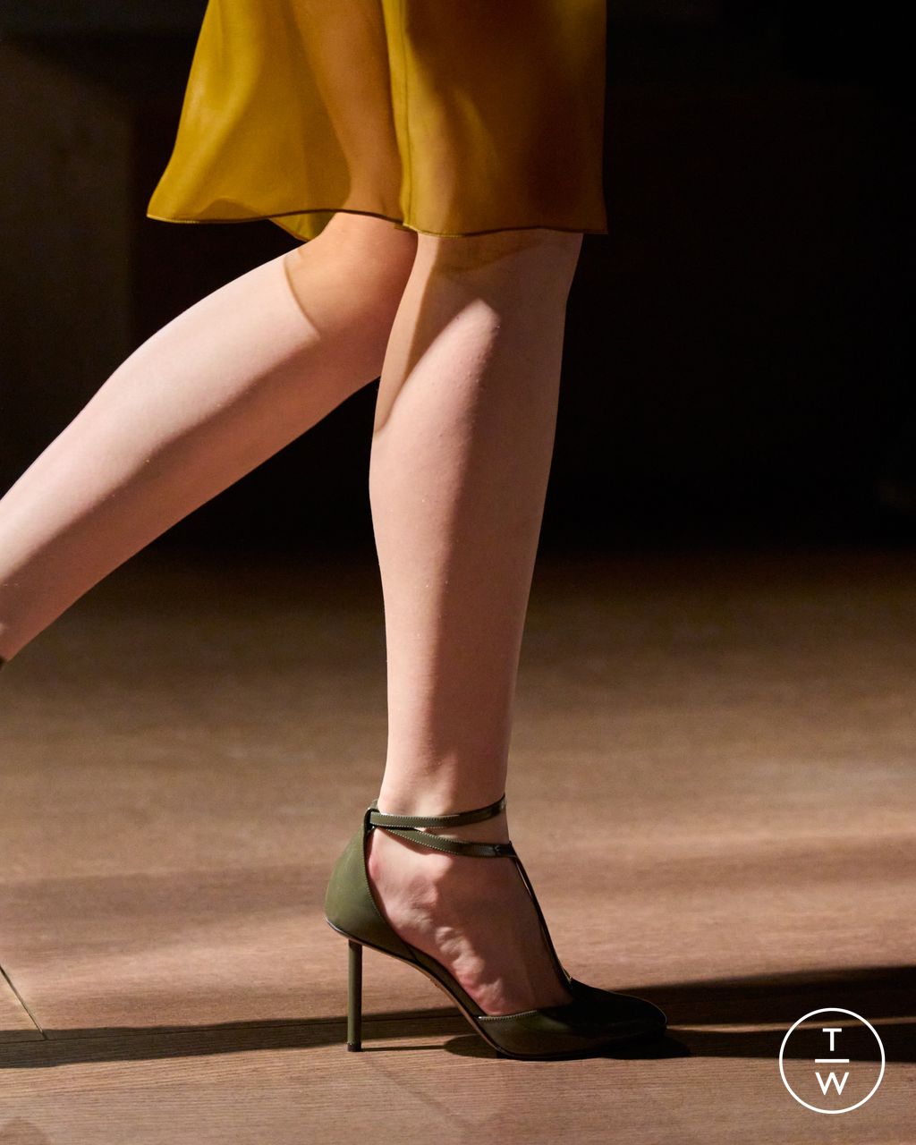 Fashion Week Milan Fall/Winter 2024 look 76 from the Ferragamo collection womenswear accessories