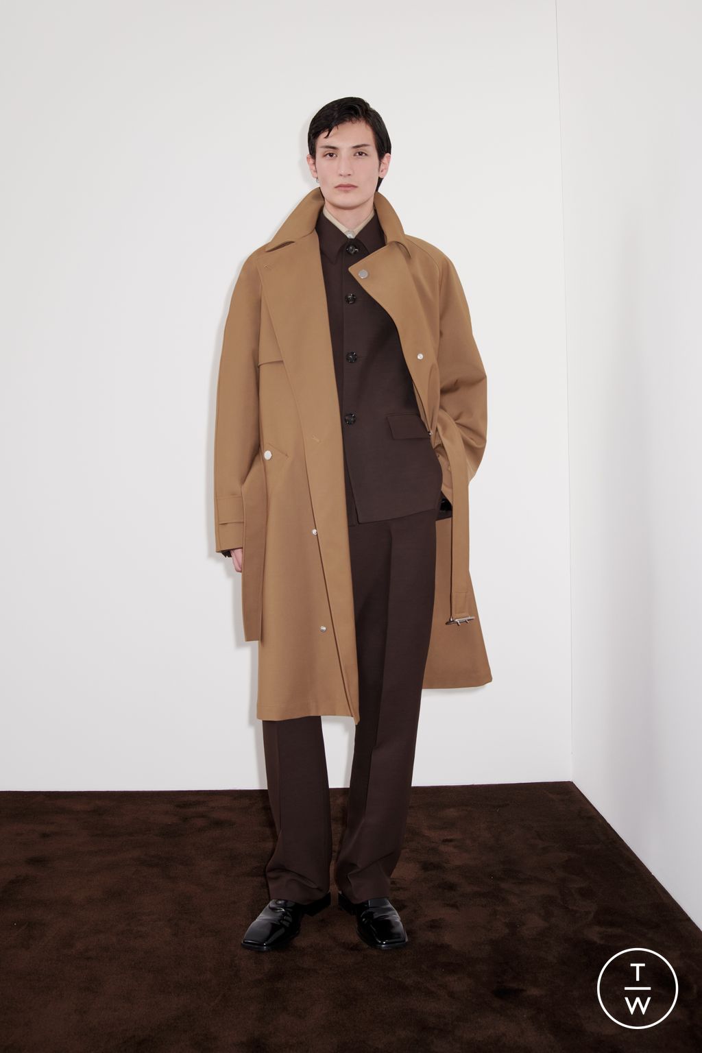 Fashion Week Milan Resort 2025 look 14 de la collection Ferragamo womenswear